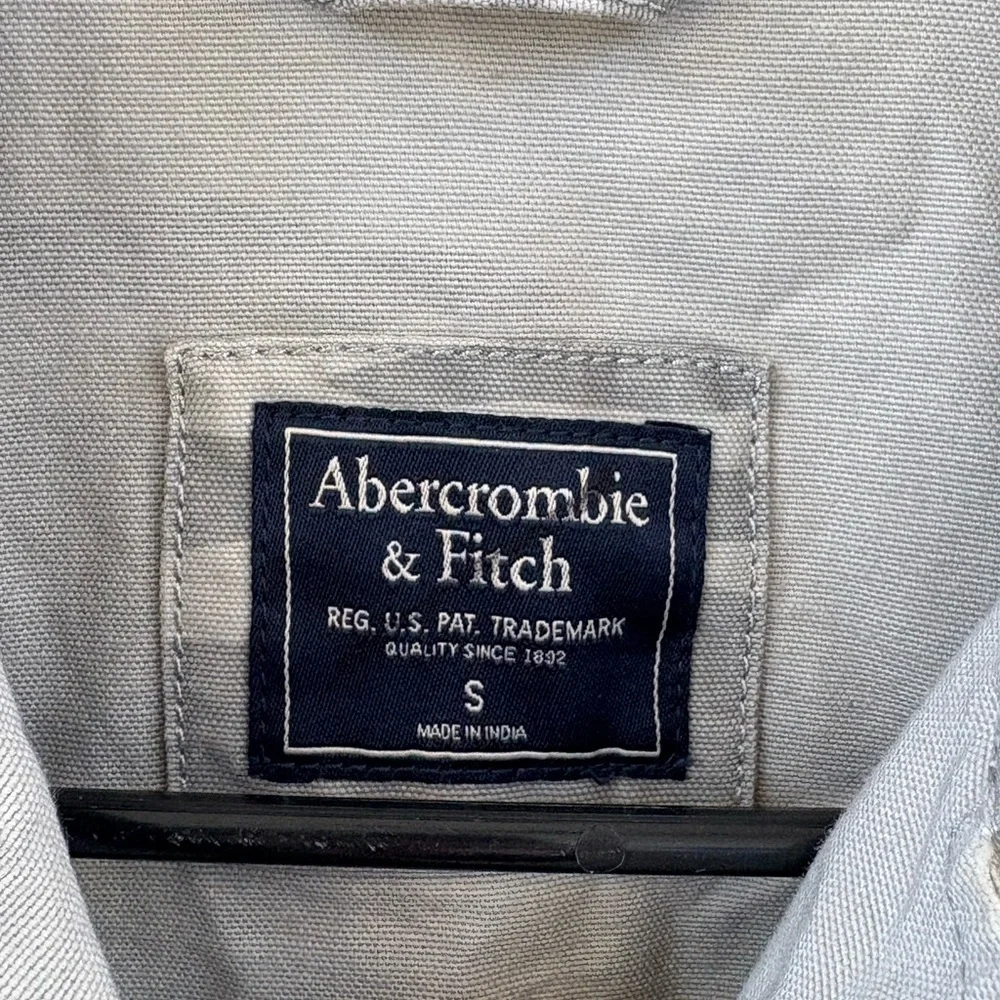 Abercrombie & Fitch Women’s Camo Jacket - Picture 4 of 6